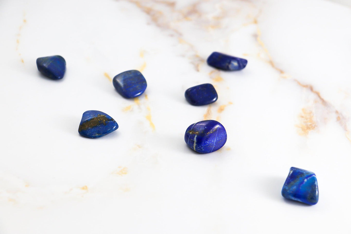 Lapis-Lazuli rolled stone